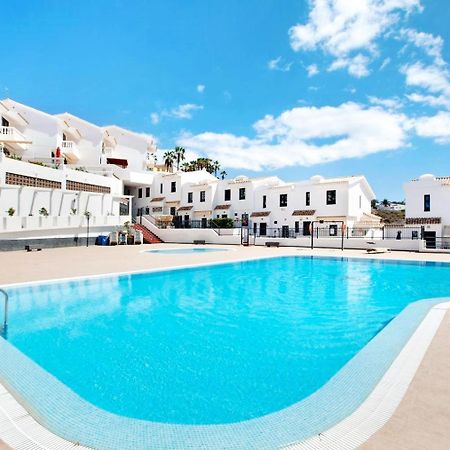 Remarkable 2-Bed House In Chayofa With Pool Eksteriør billede