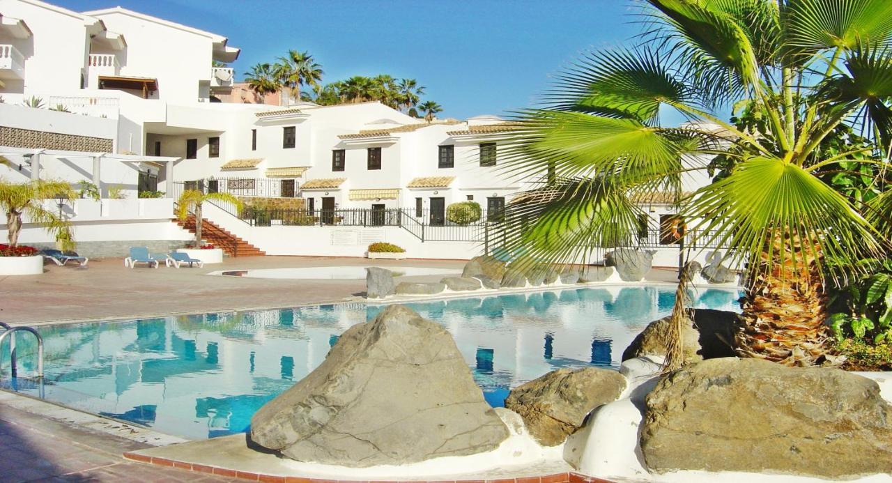 Remarkable 2-Bed House In Chayofa With Pool Eksteriør billede